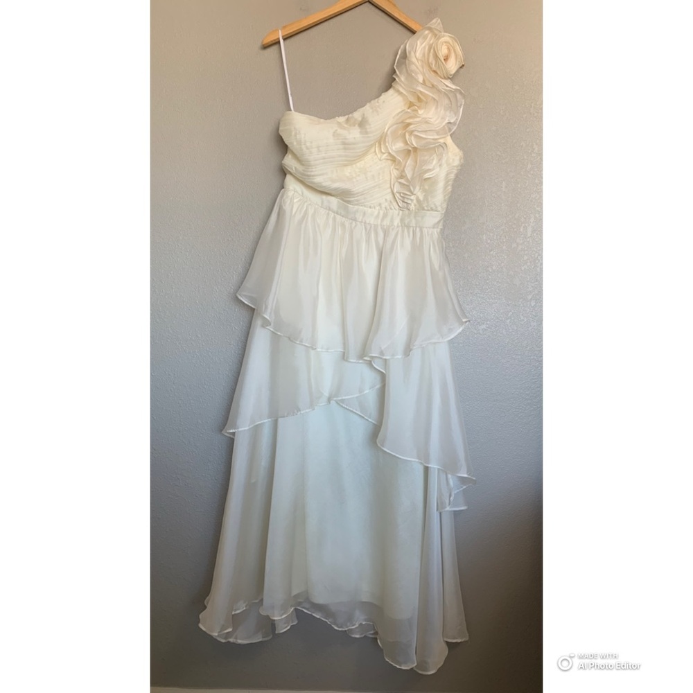 Lulus Large Lanelle Cream Ruffled One Shoulder Midi Dress NWOT Whimsical Tiered - Picture 3 of 17